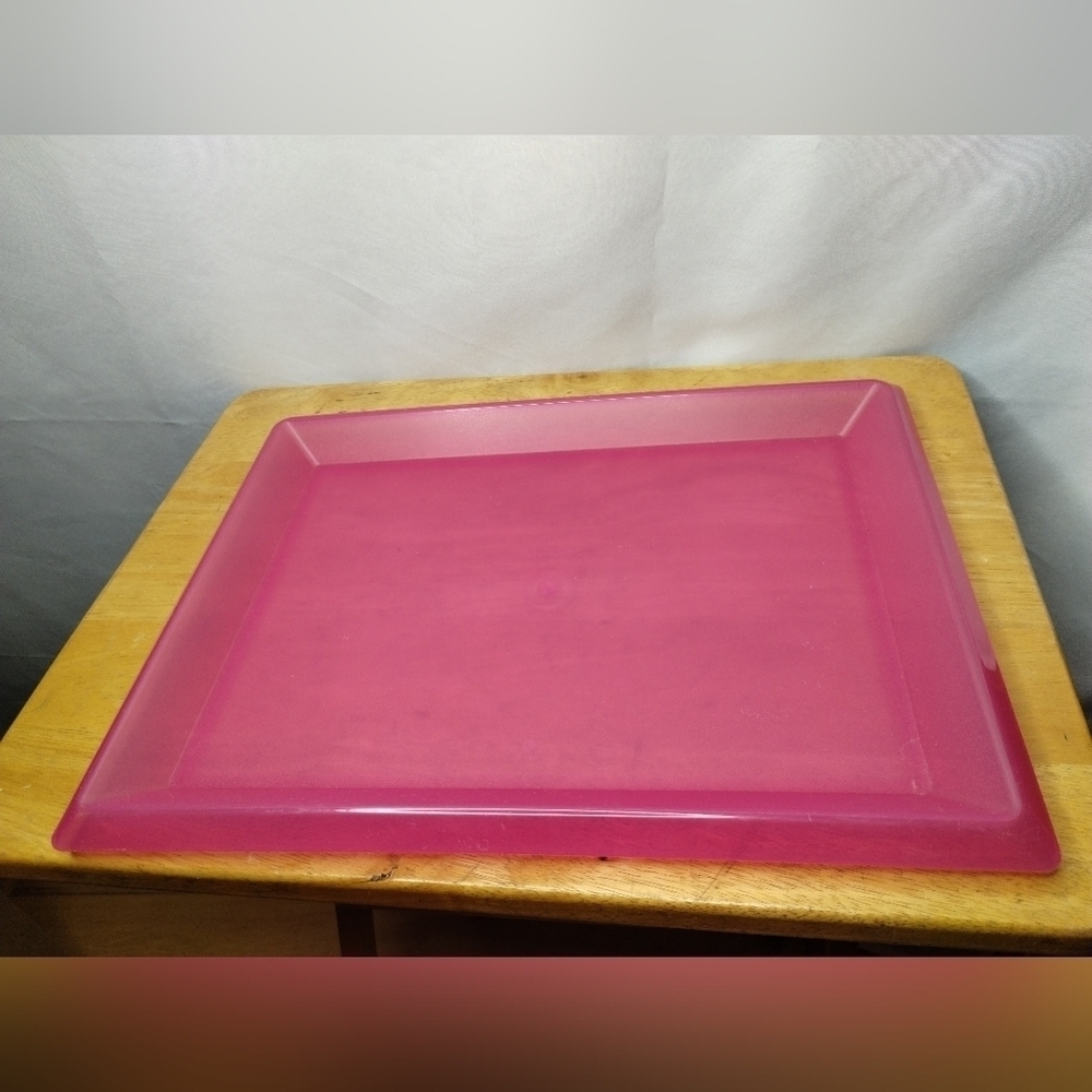 New Tupperware Pink Large serving tray